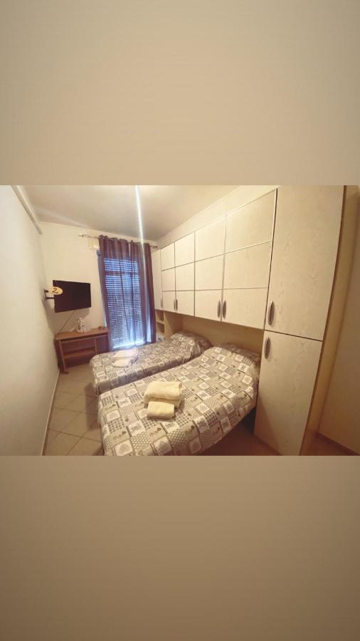 Dimora Dangelo Affitti Brevi-Casa Vacanza- Affittacamere Brindisi Exterior foto